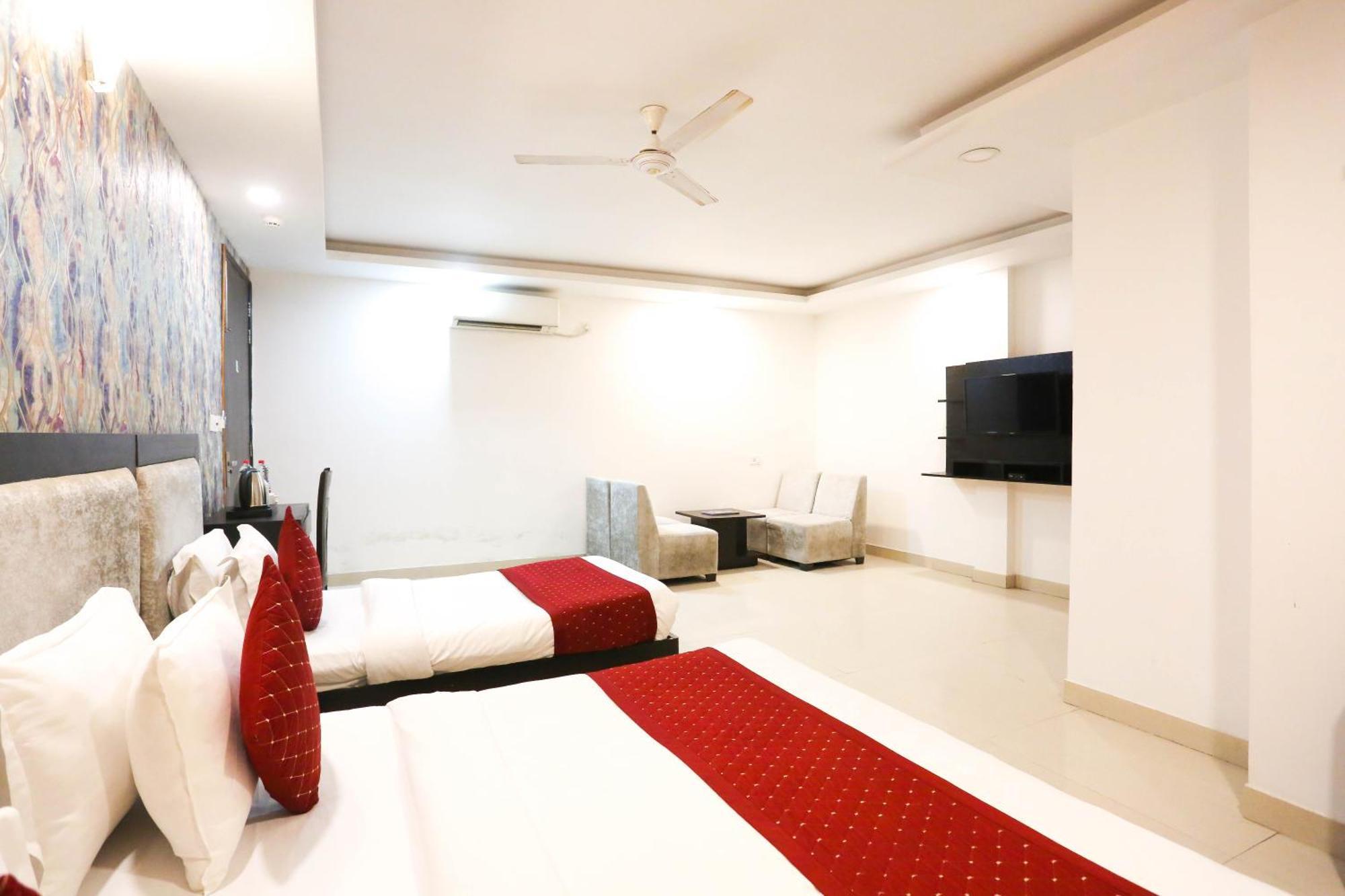 Hotel Aashiyana نيودلهي المظهر الخارجي الصورة