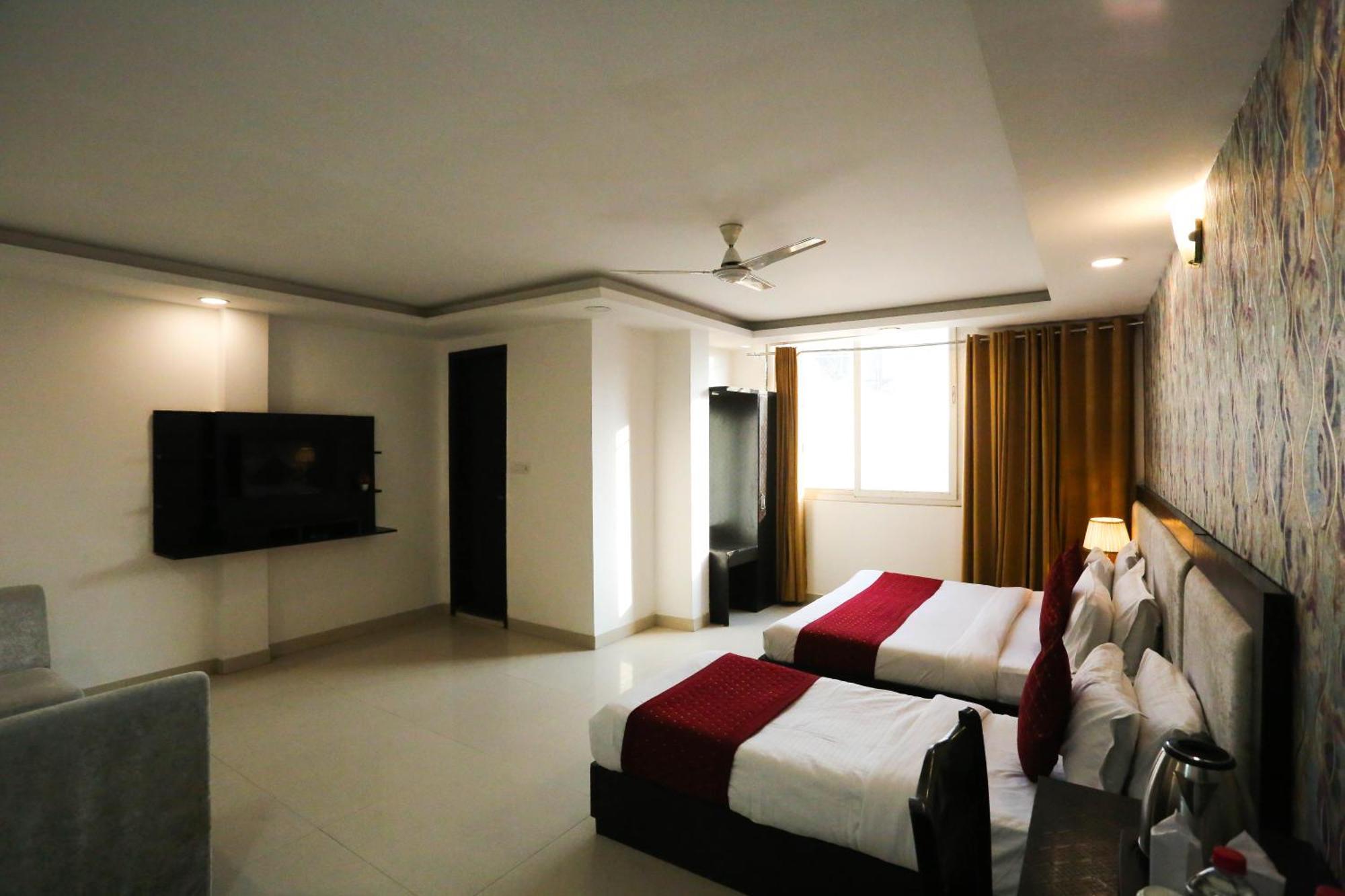 Hotel Aashiyana نيودلهي المظهر الخارجي الصورة