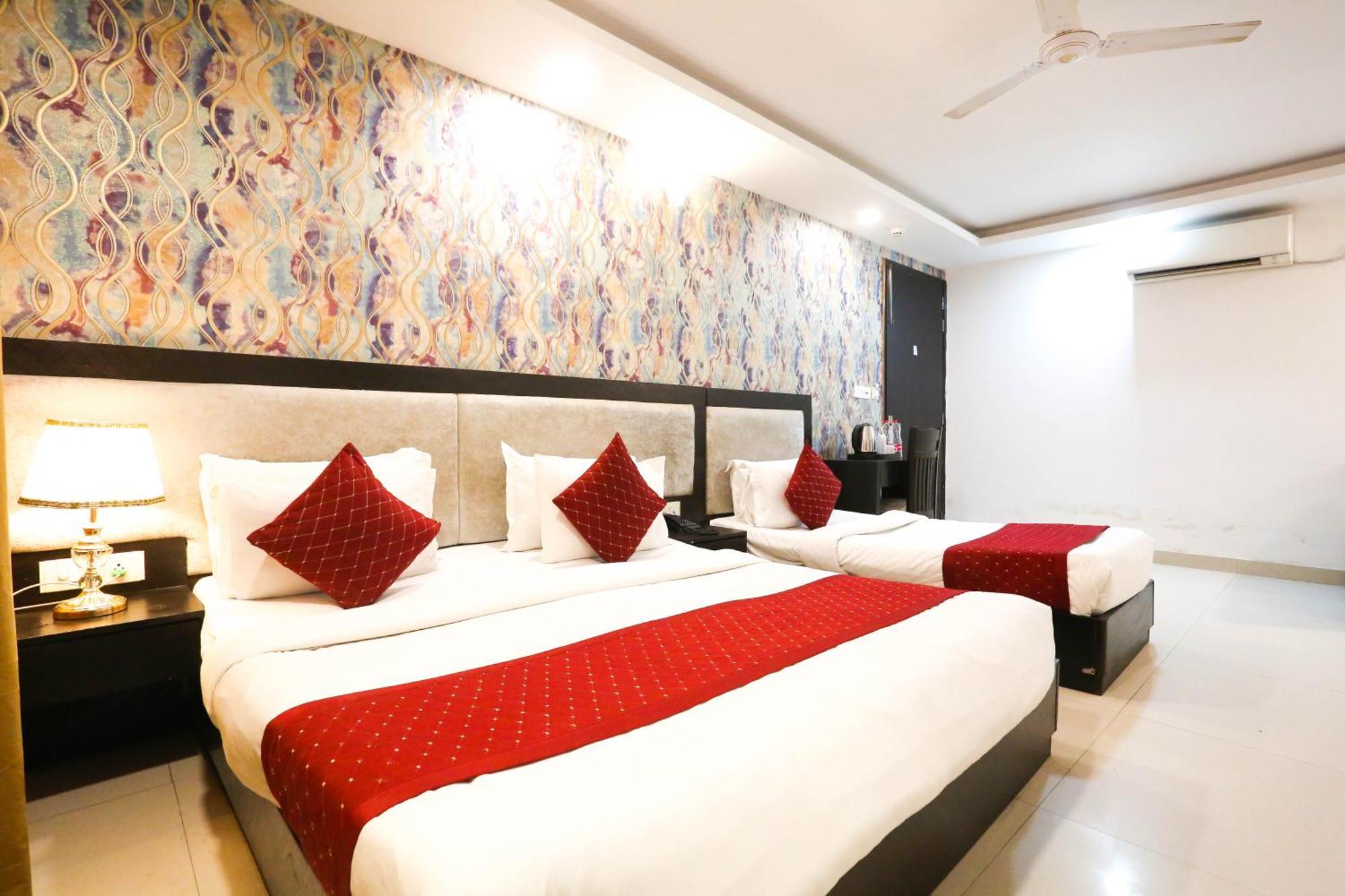 Hotel Aashiyana نيودلهي المظهر الخارجي الصورة