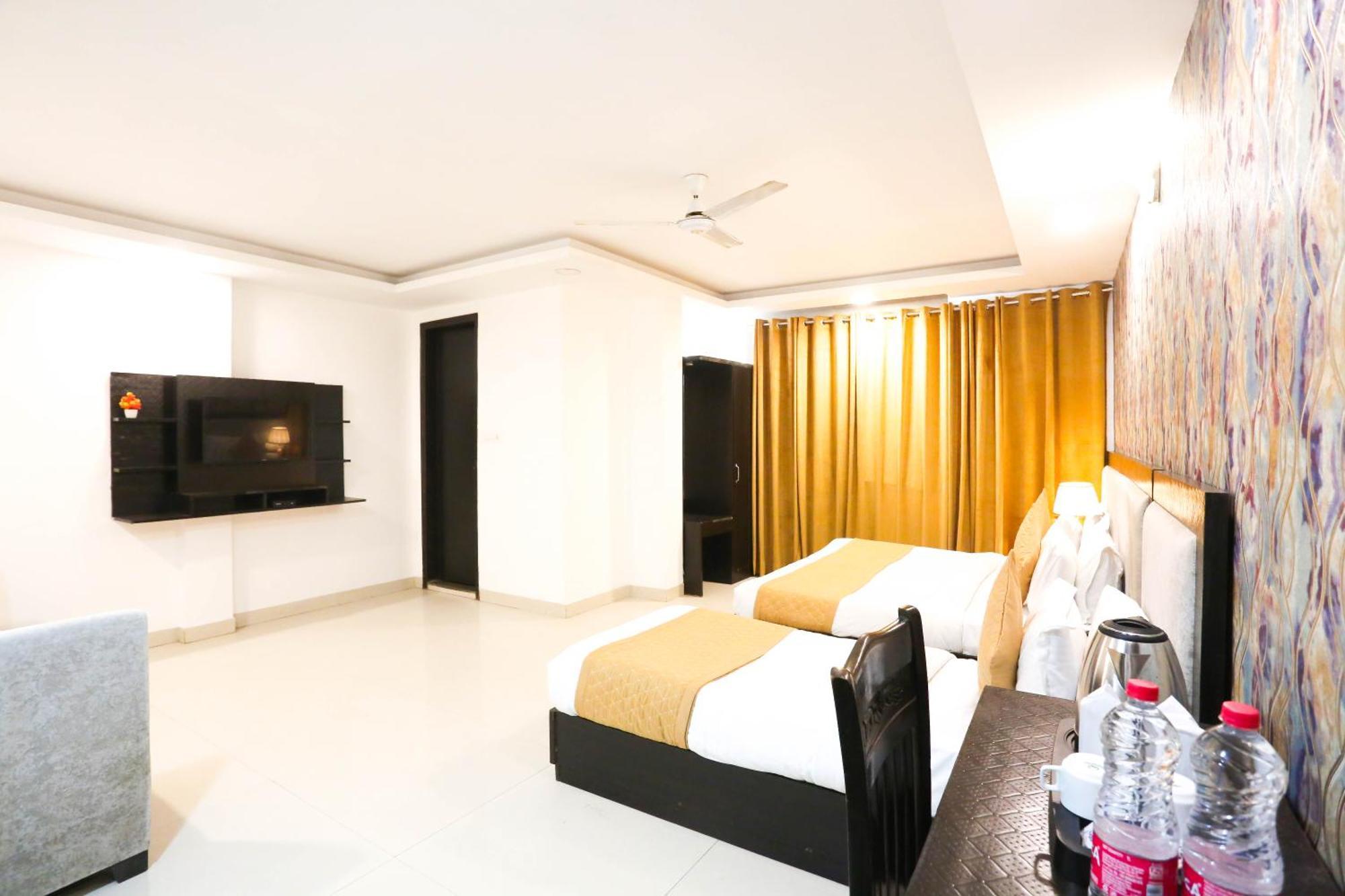 Hotel Aashiyana نيودلهي المظهر الخارجي الصورة