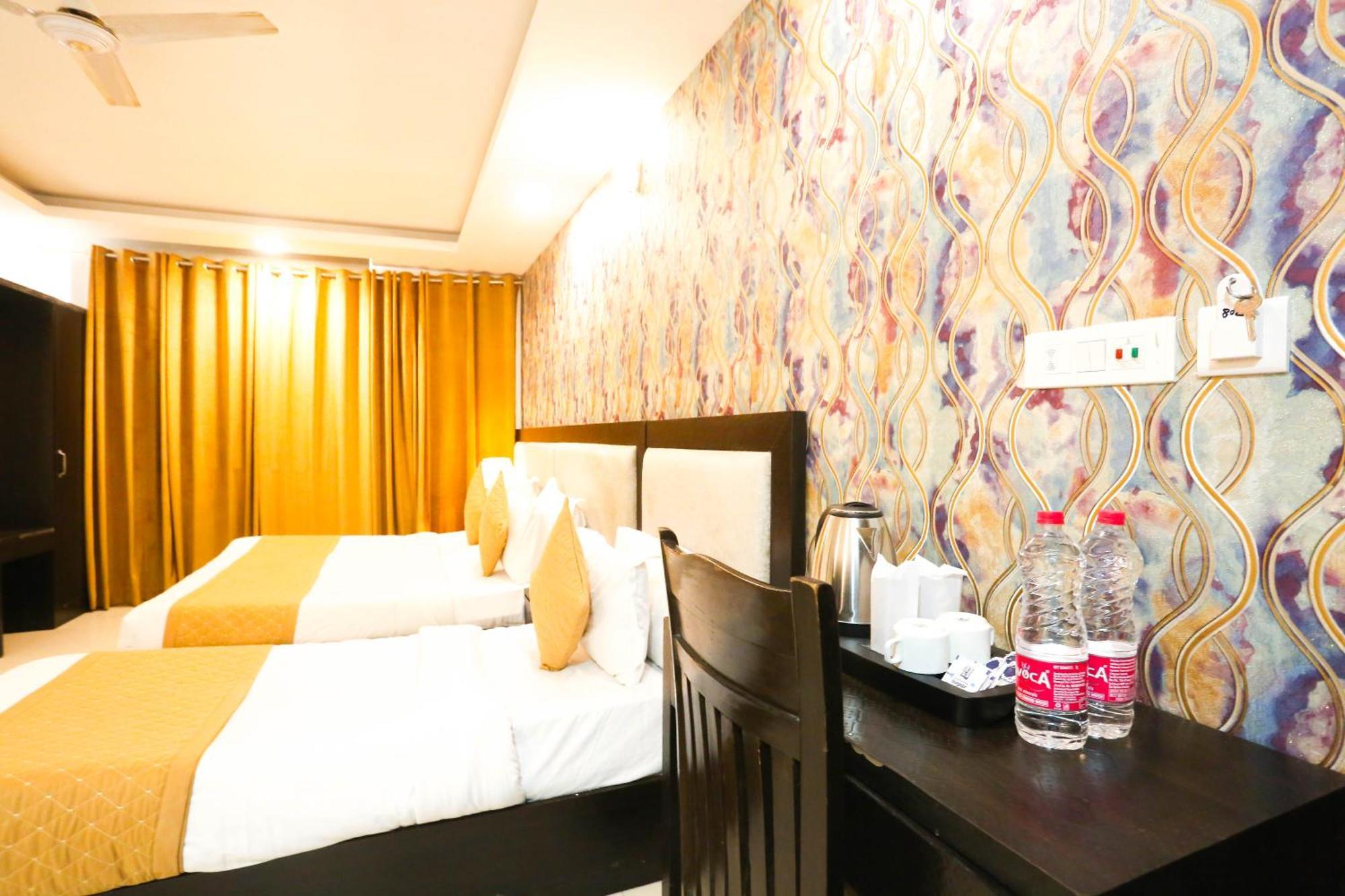 Hotel Aashiyana نيودلهي المظهر الخارجي الصورة
