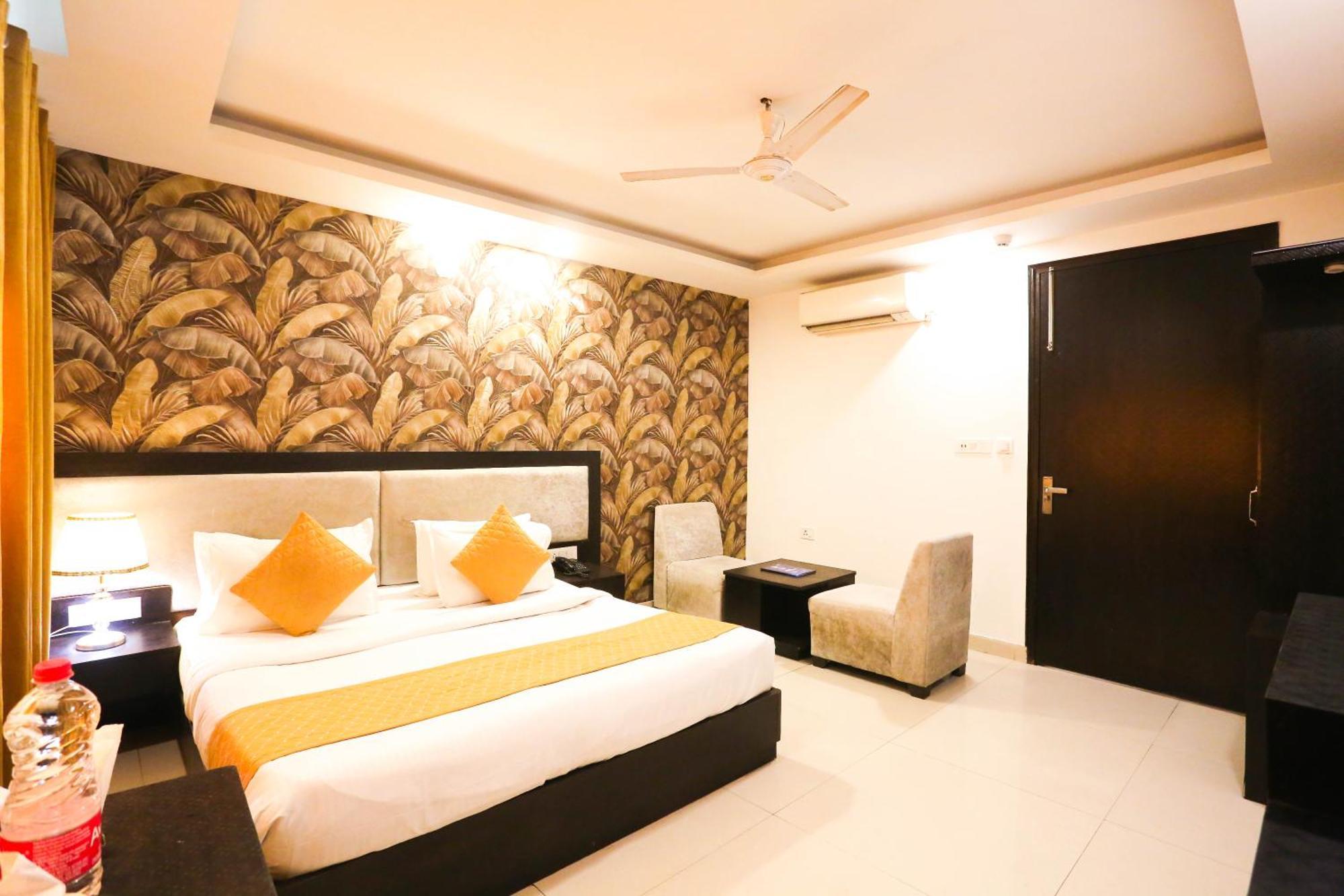 Hotel Aashiyana نيودلهي المظهر الخارجي الصورة